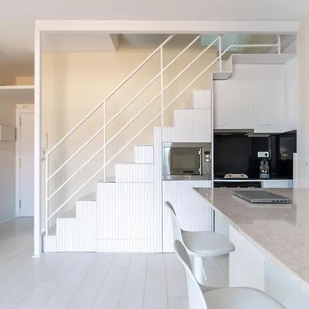 Penthouse With Private Terrace In The Center *
